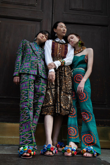 Fotoservizio/SS 2022/WOMEN/PRESENTAZIONE/AIRIN TRIBAL/DP2/11