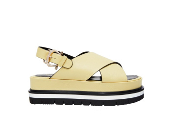Fotoservizio/SS 2022/WOMEN/PRESENTAZIONE/POLLINI/DP2/1