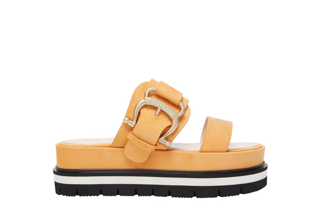 Fotoservizio/SS 2022/WOMEN/PRESENTAZIONE/POLLINI/DP2/2