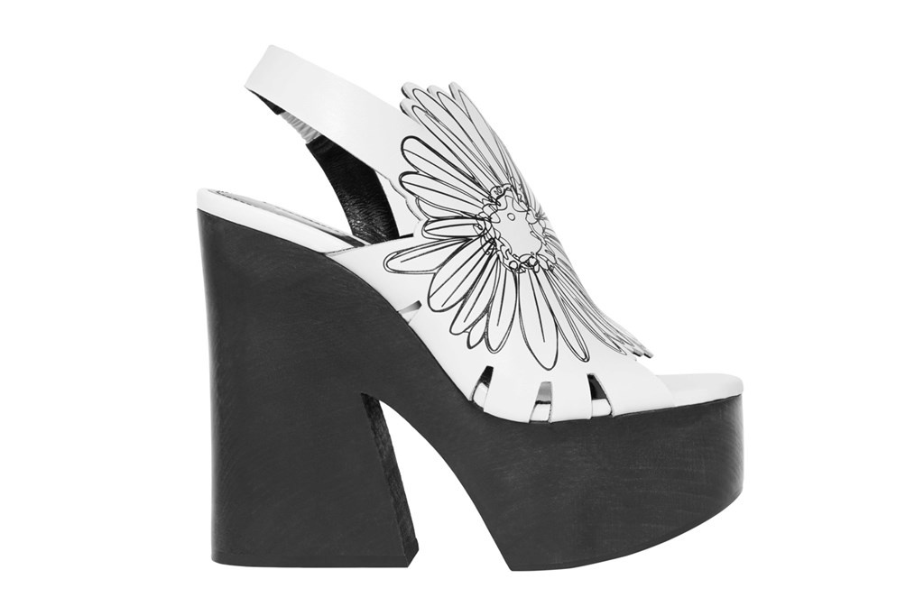 Fotoservizio/SS 2022/WOMEN/PRESENTAZIONE/POLLINI/DP2/7