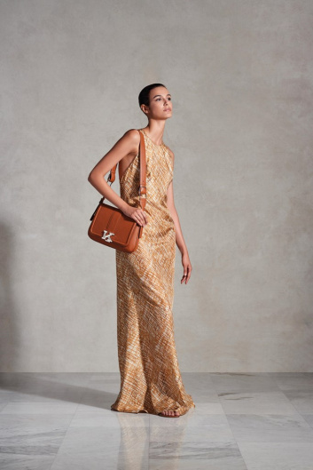 Fotoservizio/SS 2022/WOMEN/PRESENTAZIONE/KITON/DP2/29
