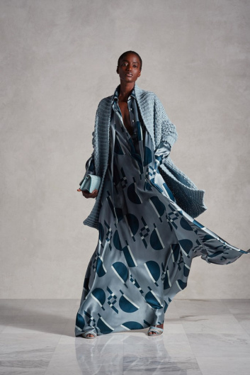 Fotoservizio/SS 2022/WOMEN/PRESENTAZIONE/KITON/DP2/26