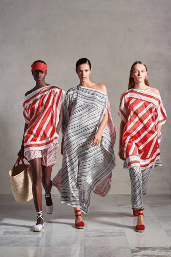 Fotoservizio/SS 2022/WOMEN/PRESENTAZIONE/KITON/DP2/42