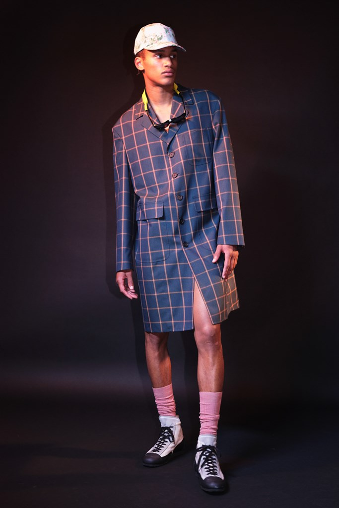 Fotoservizio/SS 2022/WOMEN/PRESENTAZIONE/ANDREA POMPILIO/DP2/25