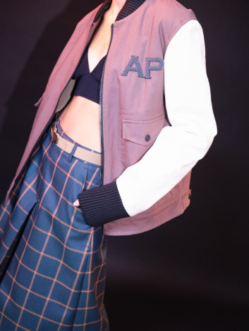 Fotoservizio/SS 2022/WOMEN/PRESENTAZIONE/ANDREA POMPILIO/DP2/48