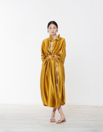 Fotoservizio/SS 2022/WOMEN/PRESENTAZIONE/GIANLUCA CAPANNOLO/DP2/8
