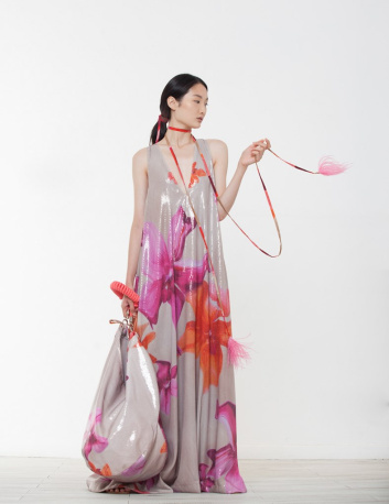 Fotoservizio/SS 2022/WOMEN/PRESENTAZIONE/GIANLUCA CAPANNOLO/DP2/18