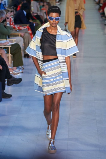 Fotoservizio/SS 2022/WOMEN/SFILATA/MAX MARA/DP2/11