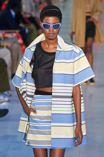 Fotoservizio/SS 2022/WOMEN/SFILATA/MAX MARA/DP2/12
