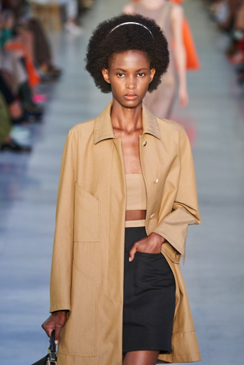 Fotoservizio/SS 2022/WOMEN/SFILATA/MAX MARA/DP2/14