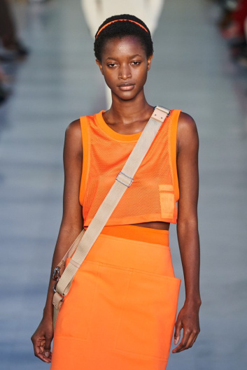 Fotoservizio/SS 2022/WOMEN/SFILATA/MAX MARA/DP2/30