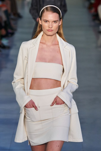 Fotoservizio/SS 2022/WOMEN/SFILATA/MAX MARA/DP2/46