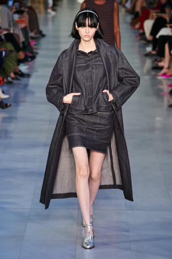 Fotoservizio/SS 2022/WOMEN/SFILATA/MAX MARA/DP2/55
