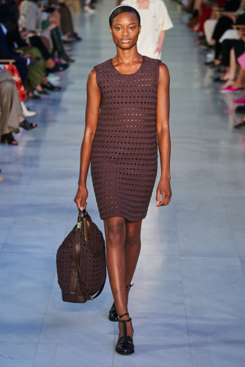 Fotoservizio/SS 2022/WOMEN/SFILATA/MAX MARA/DP2/57
