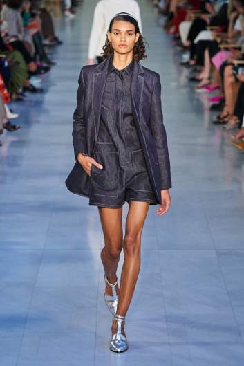 Fotoservizio/SS 2022/WOMEN/SFILATA/MAX MARA/DP2/69
