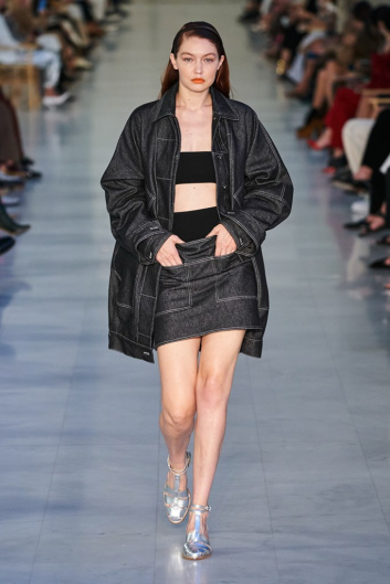Fotoservizio/SS 2022/WOMEN/SFILATA/MAX MARA/DP2/81