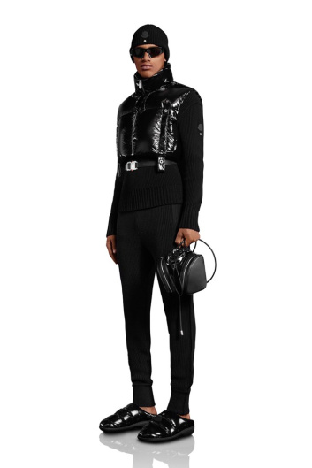 Fotoservizio/SS 2022/WOMEN/SFILATA/MONCLER/DP2/3