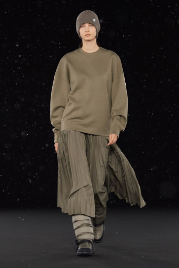 Fotoservizio/SS 2022/WOMEN/SFILATA/MONCLER/DP2/58