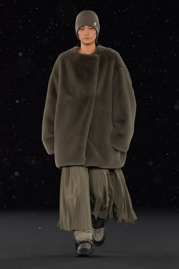 Fotoservizio/SS 2022/WOMEN/SFILATA/MONCLER/DP2/60