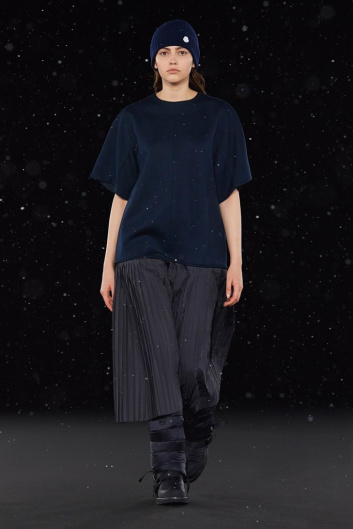 Fotoservizio/SS 2022/WOMEN/SFILATA/MONCLER/DP2/68