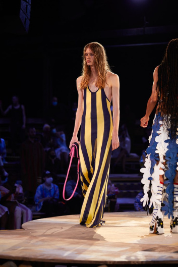 Fotoservizio/SS 2022/WOMEN/SFILATA/MARNI/DP2/41