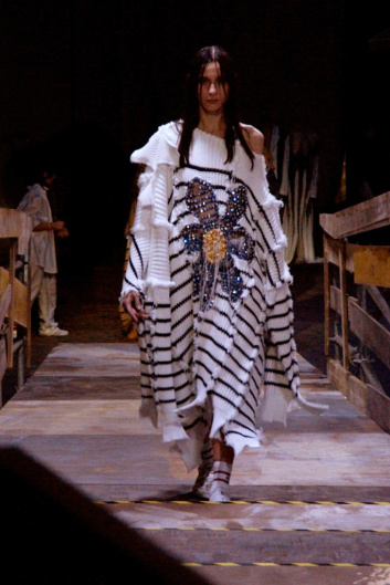 Fotoservizio/SS 2022/WOMEN/SFILATA/MARNI/DP2/42