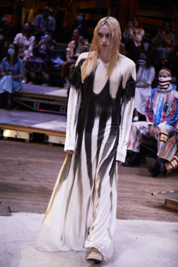Fotoservizio/SS 2022/WOMEN/SFILATA/MARNI/DP2/52
