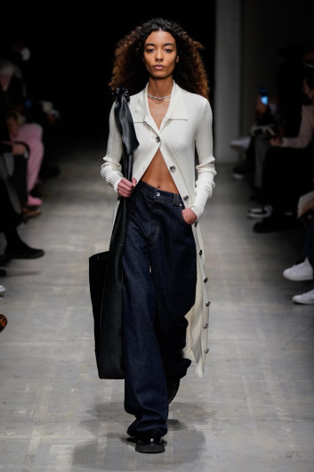 Fotoservizio/FW 22-23/MEN/SFILATA/FEDERICO CINA/DP2/10