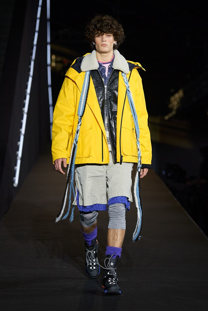 Fotoservizio/FW 22-23/MEN/SFILATA/DSQUARED2/DP2/12