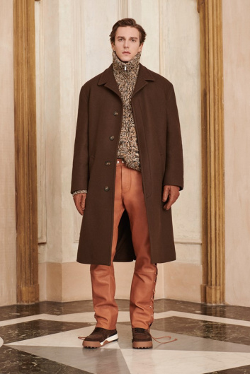 Fotoservizio/FW 22-23/MEN/PRESENTAZIONE/TOD'S/DP2/12