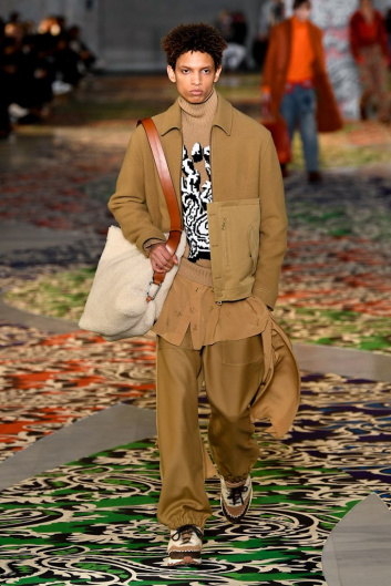 Fotoservizio/FW 22-23/MEN/SFILATA/ETRO/DP2/6