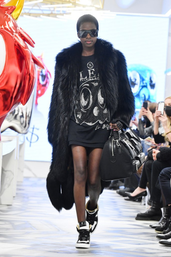 Fotoservizio/FW 22-23/MEN/SFILATA/PHILIPP PLEIN/DP2/15