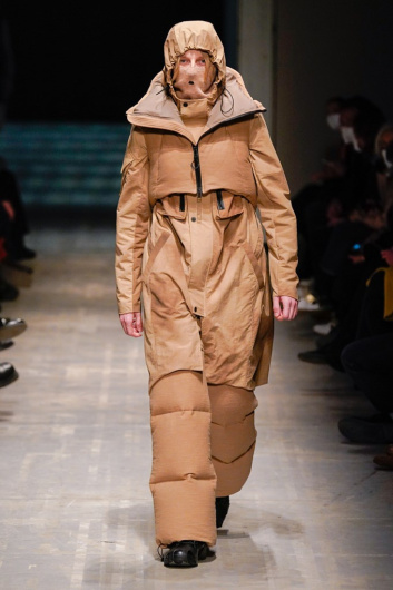 Fotoservizio/FW 22-23/MEN/SFILATA/JUSTIN GALL/DP2/3