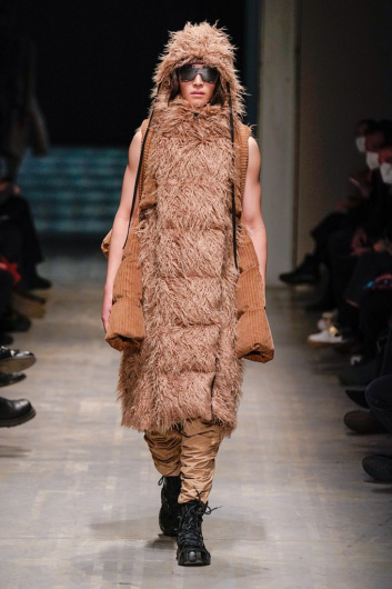 Fotoservizio/FW 22-23/MEN/SFILATA/JUSTIN GALL/DP2/4