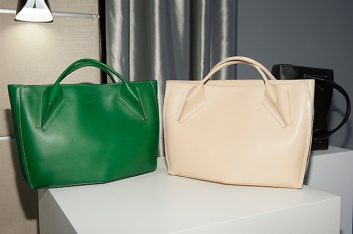 Fotoservizio/SS 2016/WOMEN/DESA NINETEENSEVENTYTWO/DP2/26