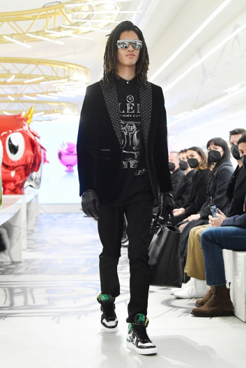 Fotoservizio/FW 22-23/MEN/SFILATA/PHILIPP PLEIN/DP2/14