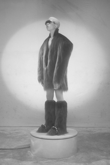 Fotoservizio/FW 22-23/MEN/PRESENTAZIONE/HAN KJØBENHAVN/DP2/2