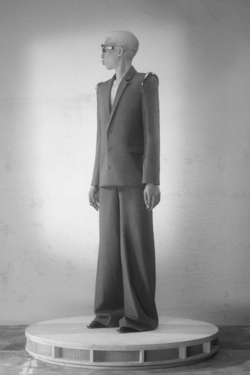 Fotoservizio/FW 22-23/MEN/PRESENTAZIONE/HAN KJØBENHAVN/DP2/10