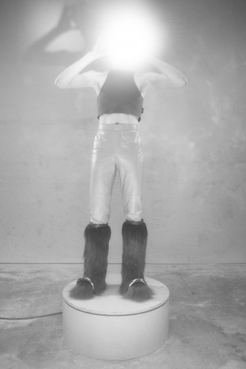Fotoservizio/FW 22-23/MEN/PRESENTAZIONE/HAN KJØBENHAVN/DP2/12