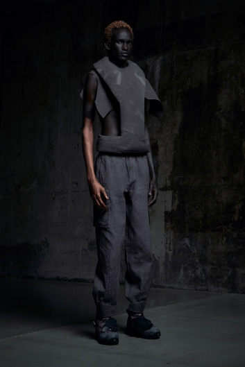 Fotoservizio/FW 22-23/MEN/PRESENTAZIONE/A-COLD-WALL/DP2/6