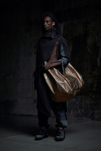 Fotoservizio/FW 22-23/MEN/PRESENTAZIONE/A-COLD-WALL/DP2/7