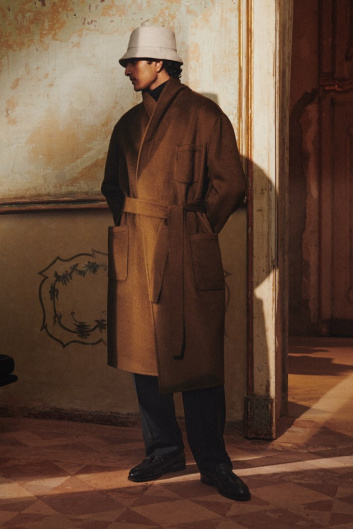 Fotoservizio/FW 22-23/MEN/PRESENTAZIONE/BRIONI/DP2/6
