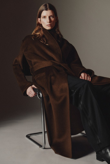 Fotoservizio/FW 22-23/MEN/PRESENTAZIONE/BRIONI/DP2/22