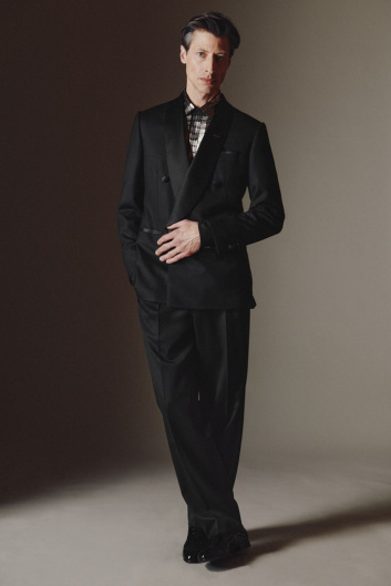Fotoservizio/FW 22-23/MEN/PRESENTAZIONE/BRIONI/DP2/31