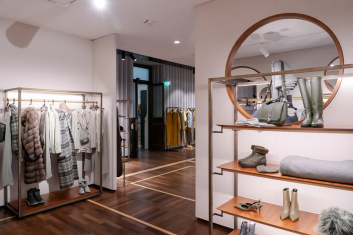 Fotoservizio/FW 22-23/MEN/PRESENTAZIONE/KITON/DP2/24
