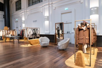 Fotoservizio/FW 22-23/MEN/PRESENTAZIONE/KITON/DP2/28