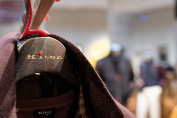 Fotoservizio/FW 22-23/MEN/PRESENTAZIONE/KITON/DP2/109