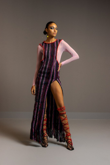 Fotoservizio/FW 22-23/WOMEN/SFILATA/WE ARE MADE IN ITALY (BLACK LIVES MATTER IN ITALIAN FASHION - COLLECTIVE)/DP2/13