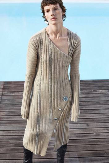 Fotoservizio/FW 22-23/WOMEN/PRESENTAZIONE/KRIZIA/DP2/17