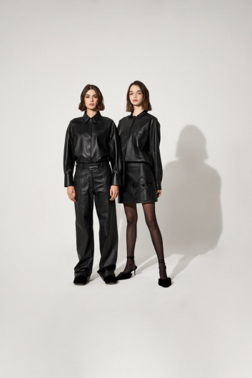 Fotoservizio/FW 22-23/WOMEN/PRESENTAZIONE/SIMONETTA RAVIZZA/DP2/1